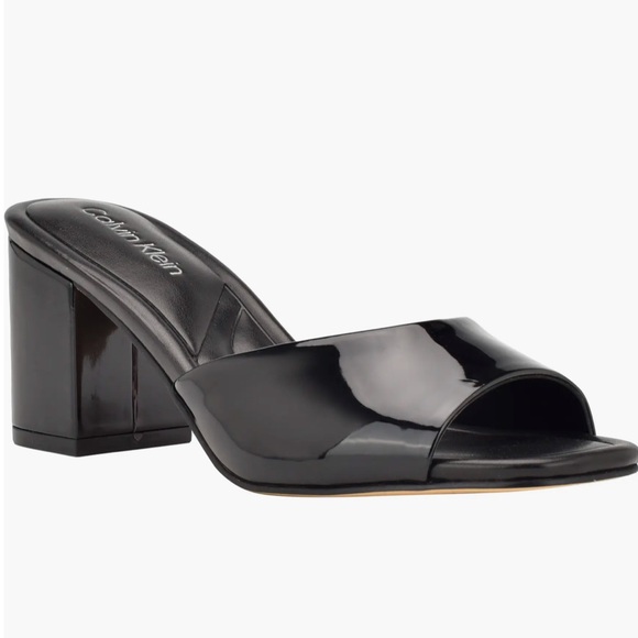 Calvin Klein Shoes - 🌸CALVIN KLEIN🌸 Toven Slide Sandal Size: 11M